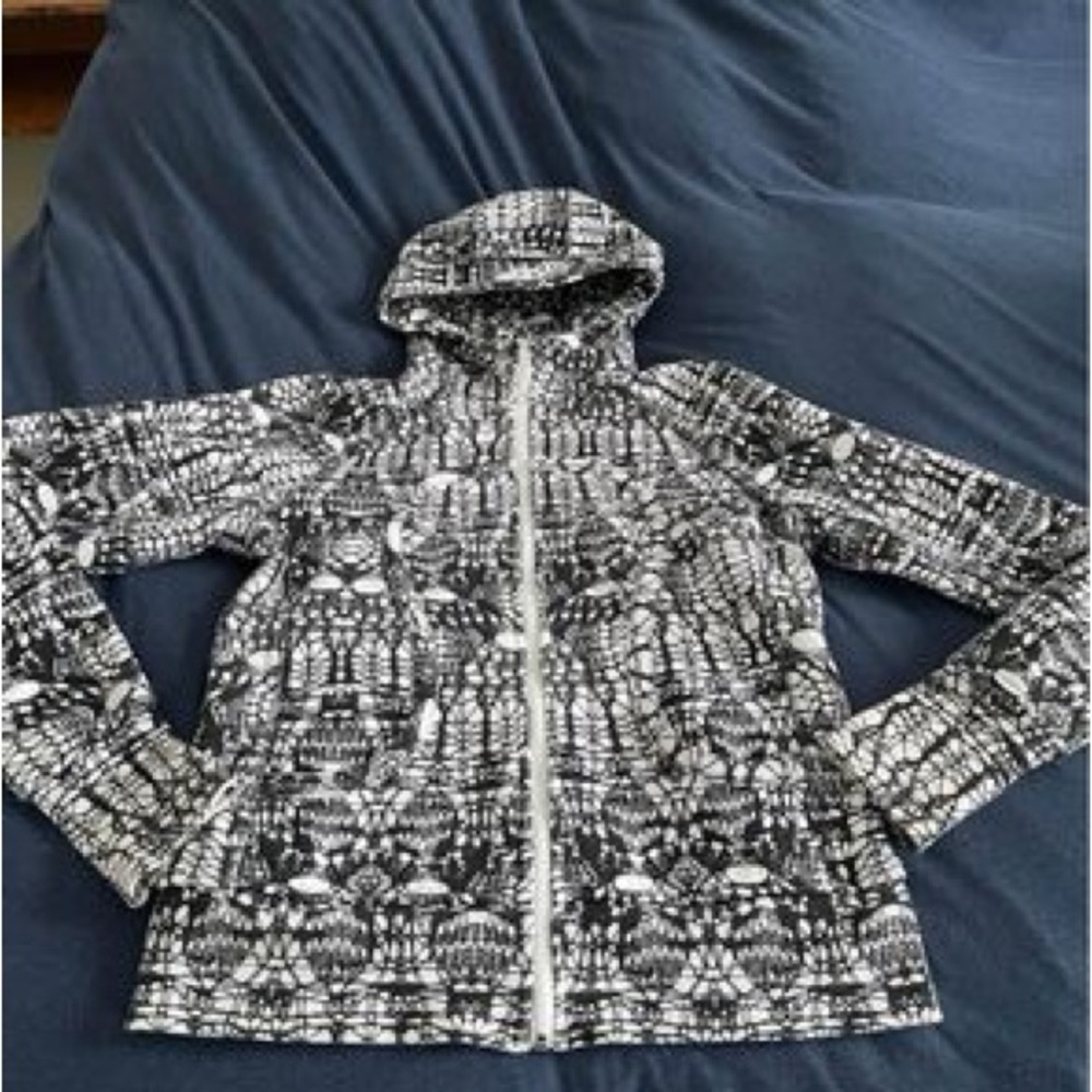 Authentic Lulu Lemon Scuba hoodie